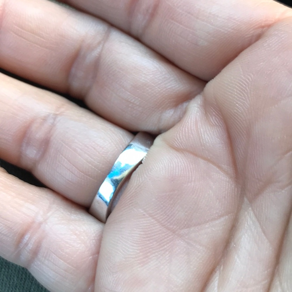 ANIVERSARY DIAMOND RING - Picture 6 of 7